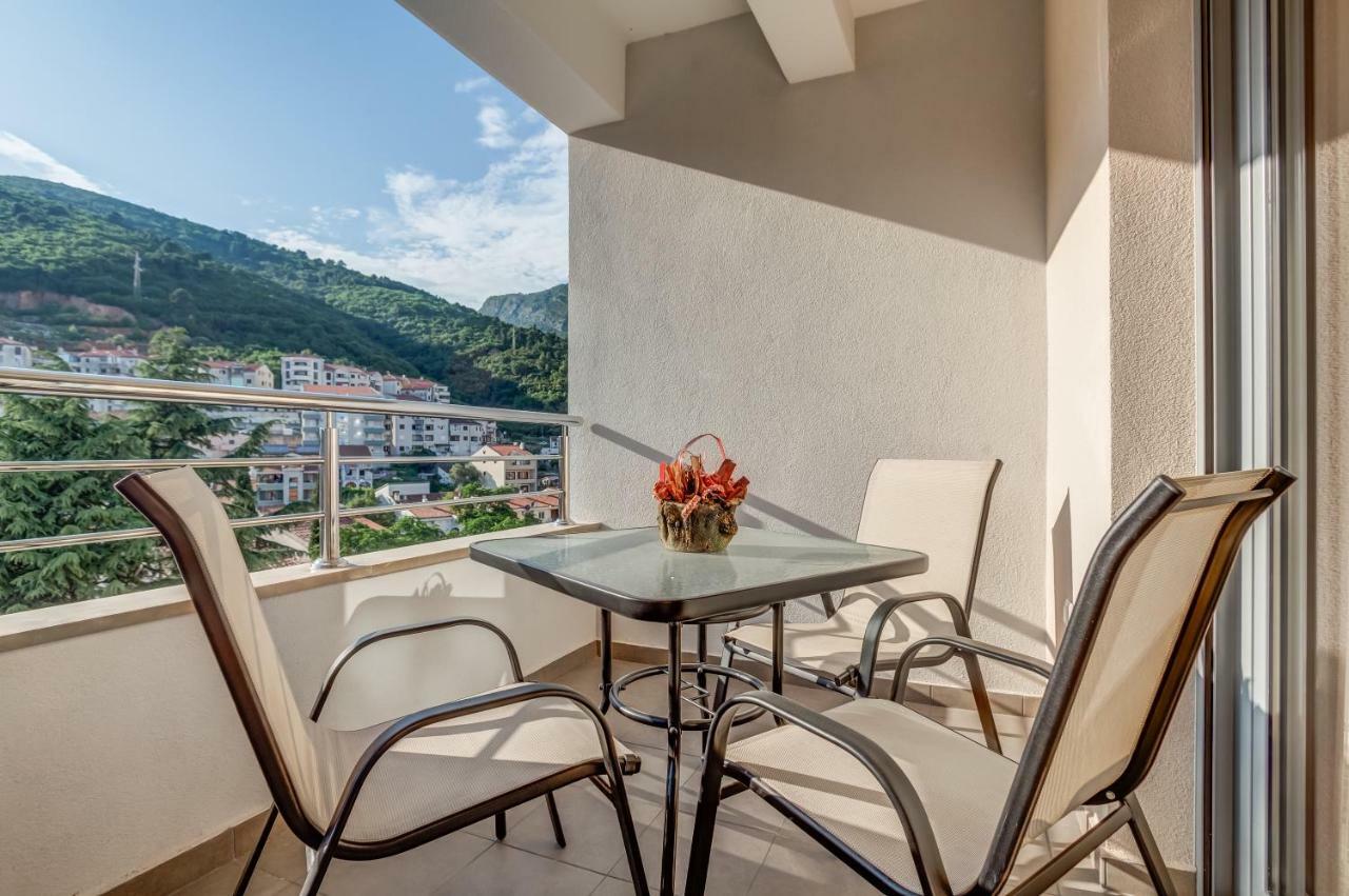 Adriatik Lux Apartments Budva Eksteriør bilde