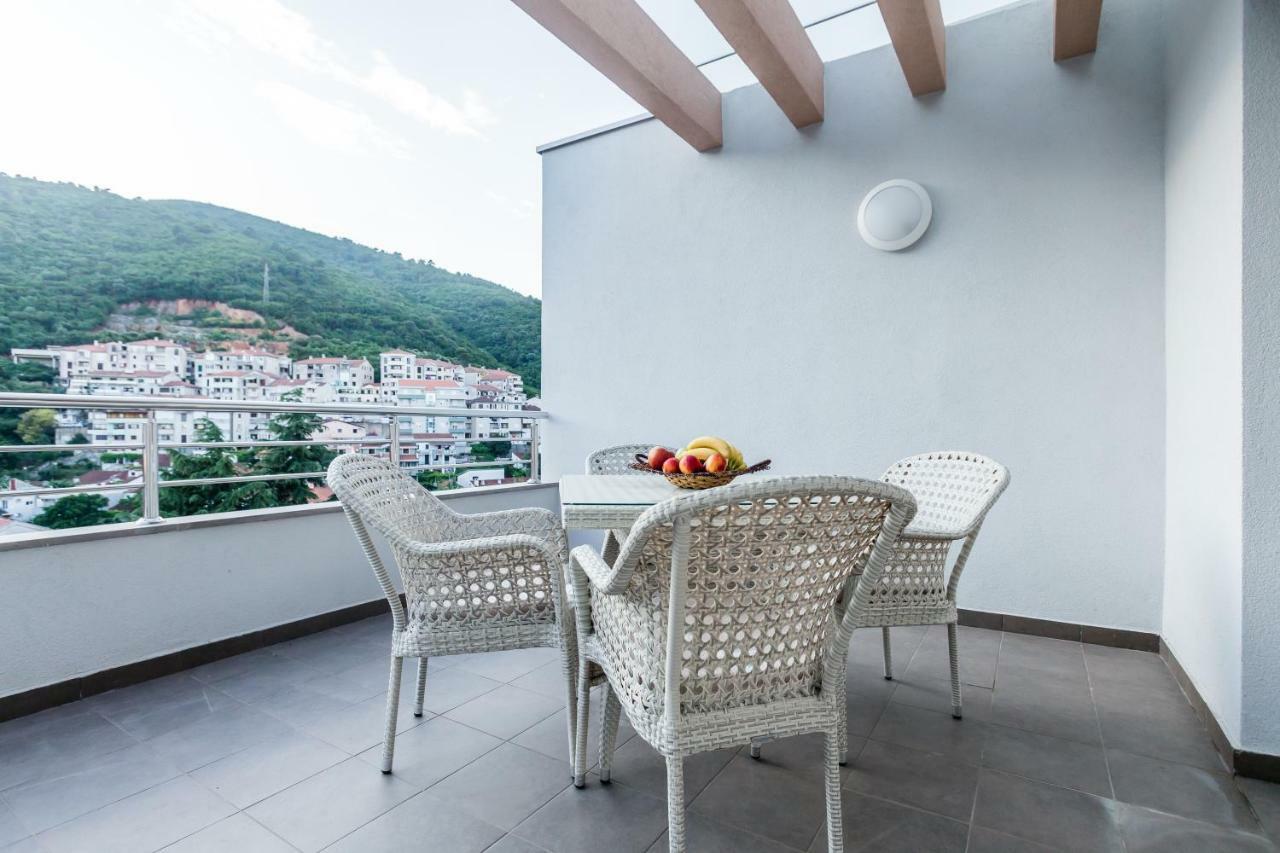 Adriatik Lux Apartments Budva Eksteriør bilde